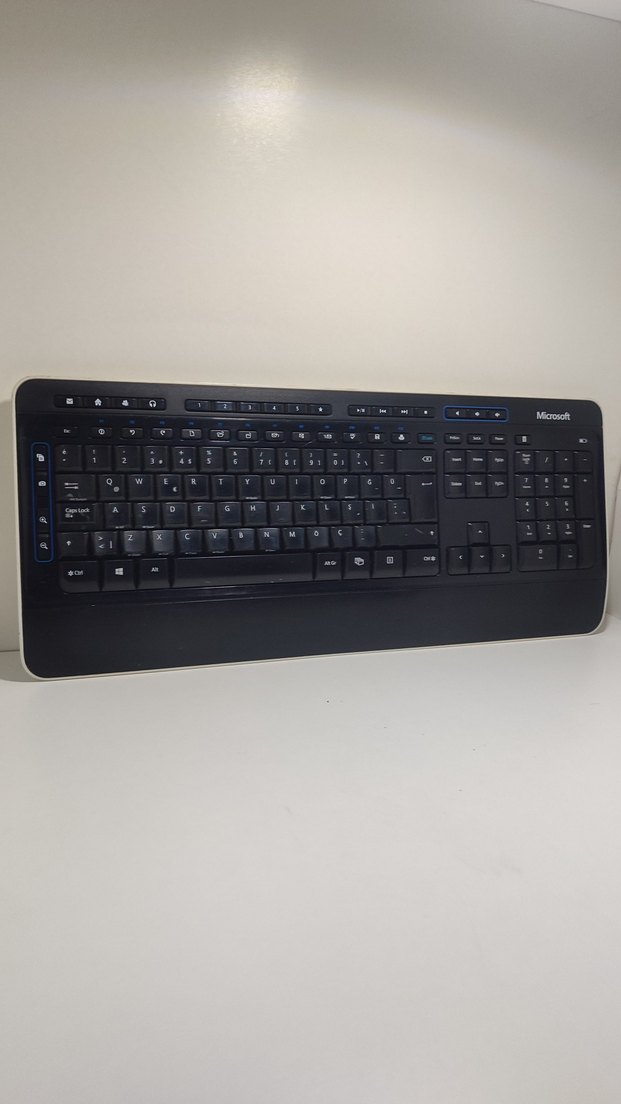 Microsoft Siyah Kablosuz Klavye - Görsel 2