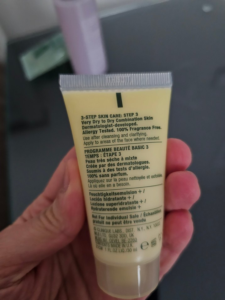 Clinique Kadın Nemlendirici Seti 3'lü - Görsel 4