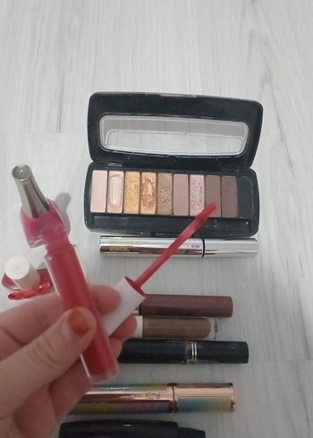 Çok Renkli Makyaj Seti - Görsel 4