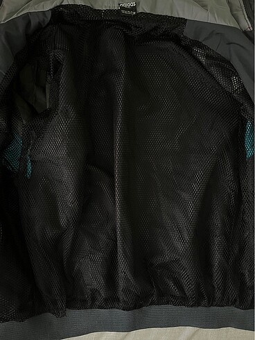 m Beden Adidas hırka