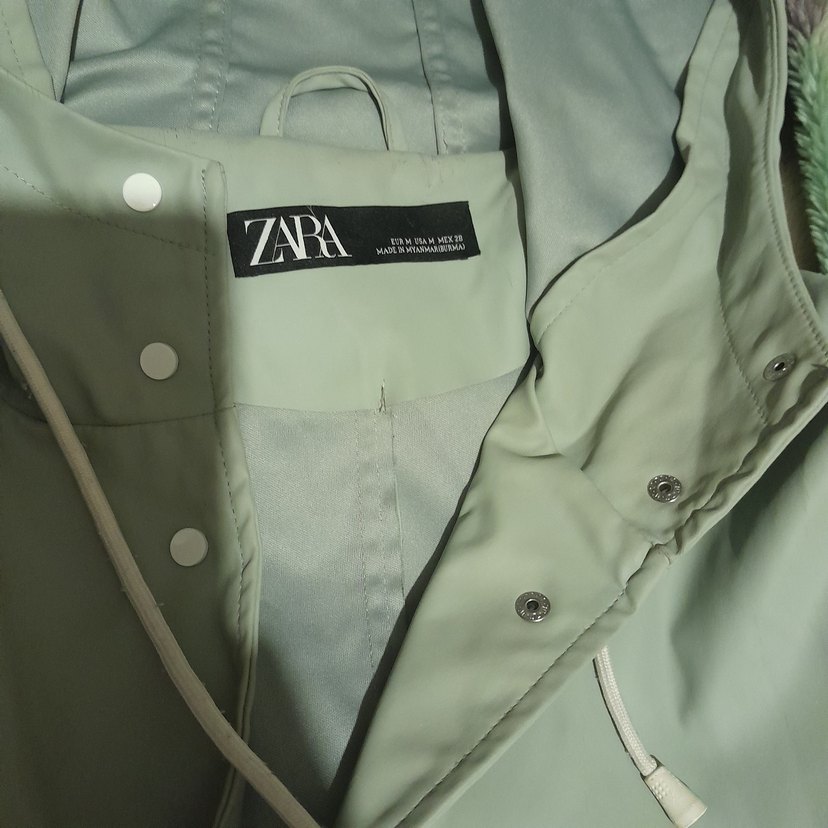 Gri Midi Kadın Yağmurluk Kapüşonlu - Görsel 3