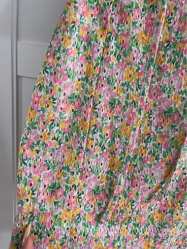 Bershka Çiçekli mini elbise