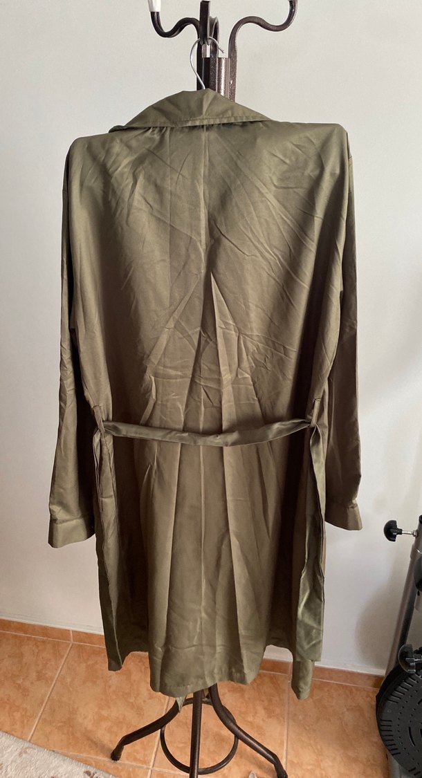 Kadın Haki Düğmeli Uzun Keten Trençkot - Görsel 3