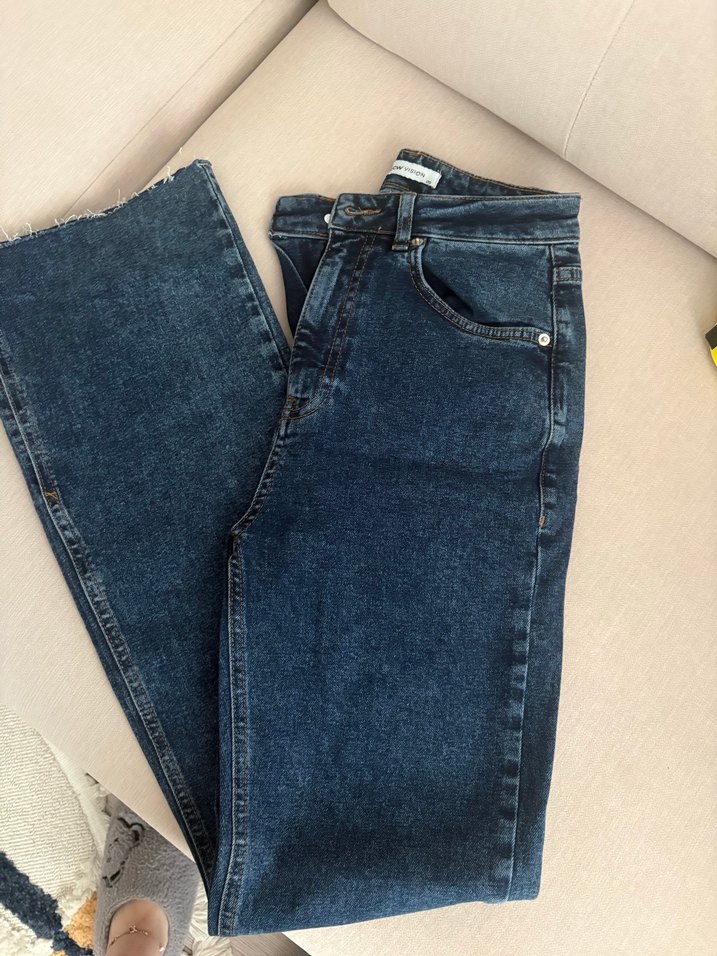 Lcw 26 beden paça detaylı pantolon - Görsel 2