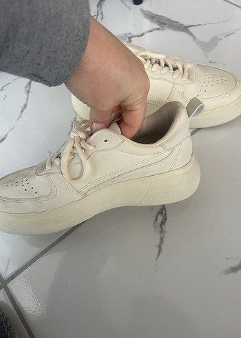 Lcw 37 numara krem renk spor ayakkabı - Görsel 4
