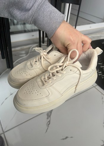 Lcw 37 numara krem renk spor ayakkabı - Görsel 8