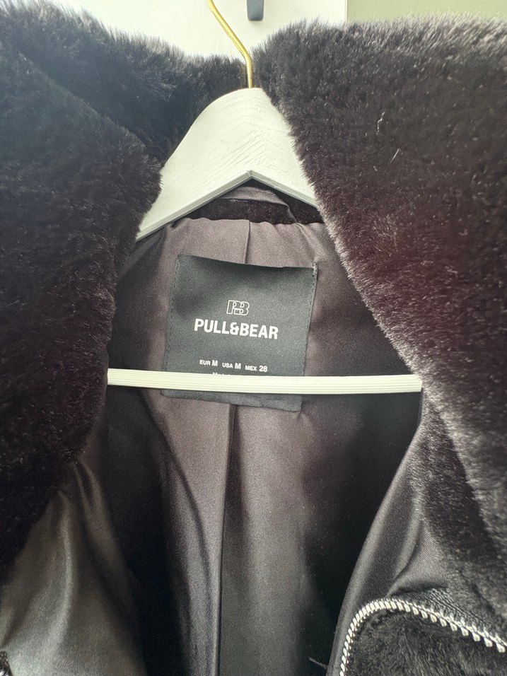 Pull&Bear 38 beden siyah kürk mont - Görsel 5