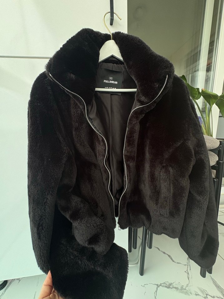 Pull&Bear 38 beden siyah kürk mont - Görsel 3