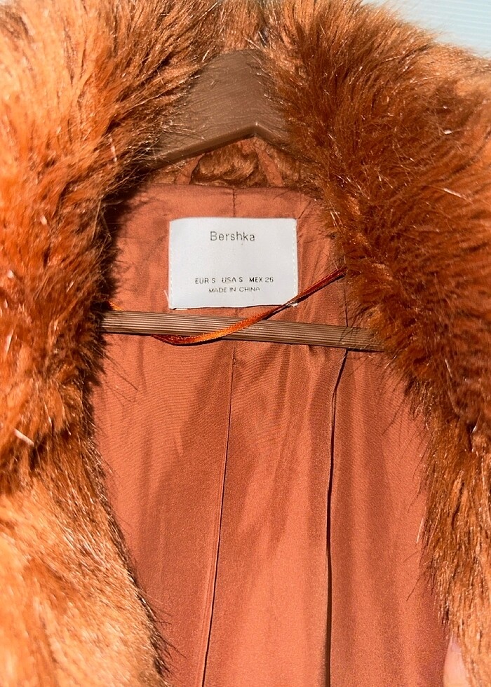 Bershka kürk - Görsel 2