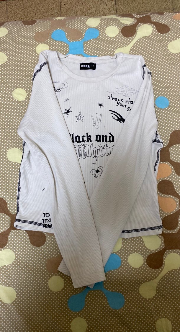 Beyaz Baskılı Uzun Kollu Kız Tişörtü - Görsel 2