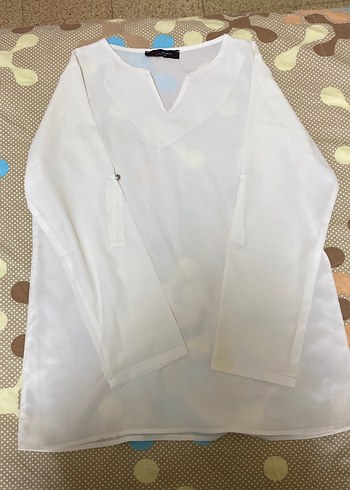 Beyaz V Yaka Transparan Kadın Gömlek - Görsel 3