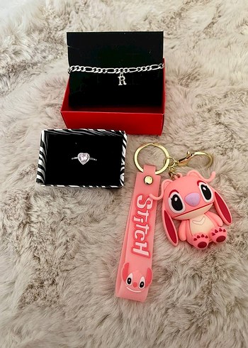 Diğer Pembe Stitch Figürlü Zincirli Anahtarlık Takı Seti