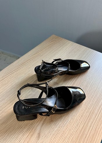 Siyah Tokalı Blok Topuk Kadın Klasik Ayakkabı - Görsel 3