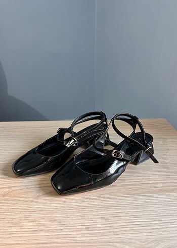 Siyah Tokalı Blok Topuk Kadın Klasik Ayakkabı - Görsel 4