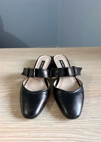 Kadın Siyah Tokalı Blok Topuk Terlik - Görsel 2