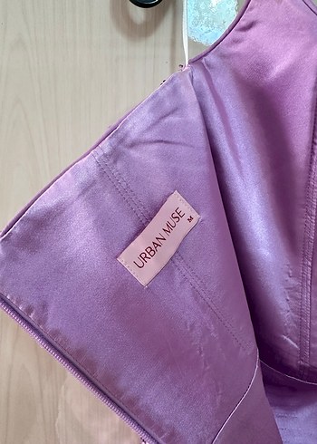 Parlak Lila Pul Detaylı Uzun Straplez Elbise - Görsel 3