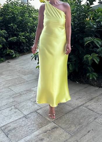 Sarı Tek Omuz Drapeli Uzun Elbise - Görsel 6