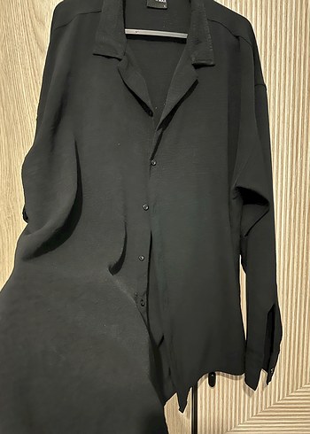 Siyah Keten Düğmeli Uzun Kollu Kadın Gömlek - Görsel 2