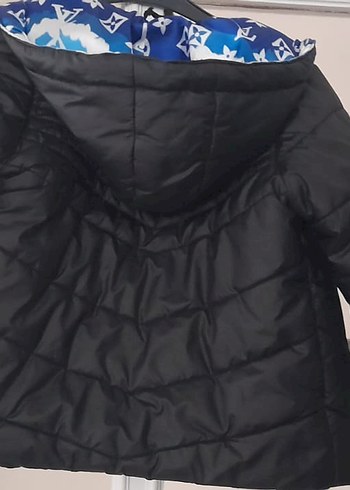 Erkek Çocuk Siyah Fermuarlı Kapüşonlu Mont - Görsel 2