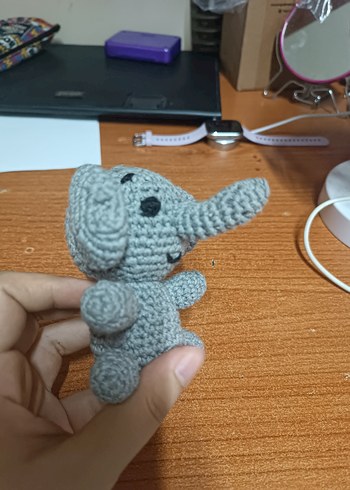 Diğer amigurumi fil