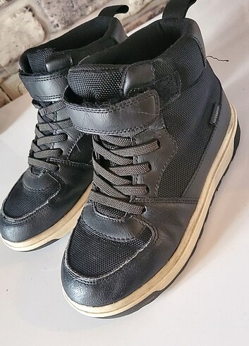 32 Beden Çocuk h&m bot