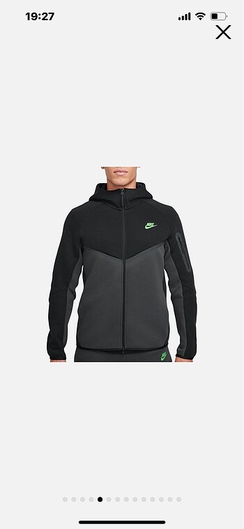 Nike tech üst SS25