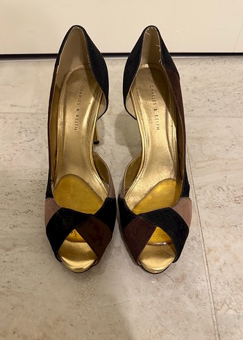 Charles & Keith Kahverengi Süet Topuklu Kadın Ayakkabı - Görsel 2