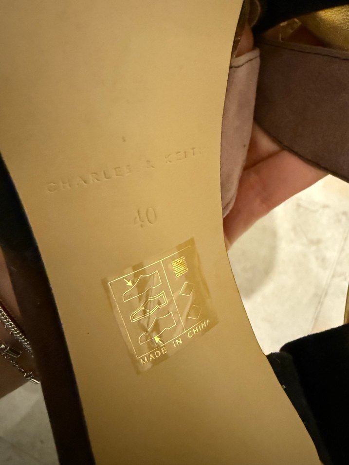 Charles & Keith Kahverengi Süet Topuklu Kadın Ayakkabı - Görsel 5