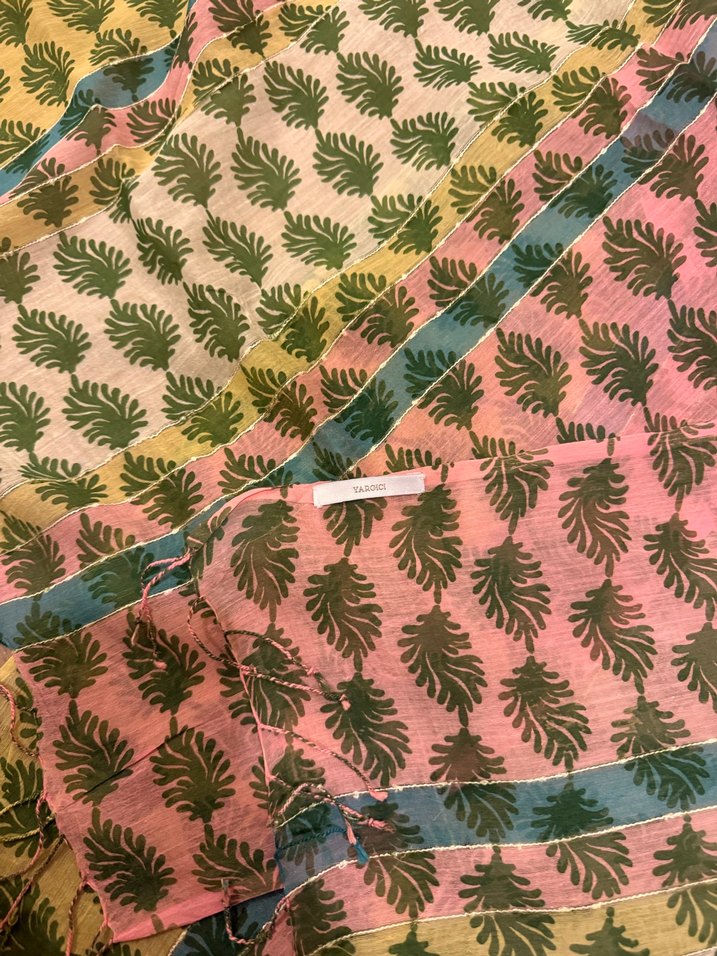 Yargıcı Kadın Şal - Görsel 2