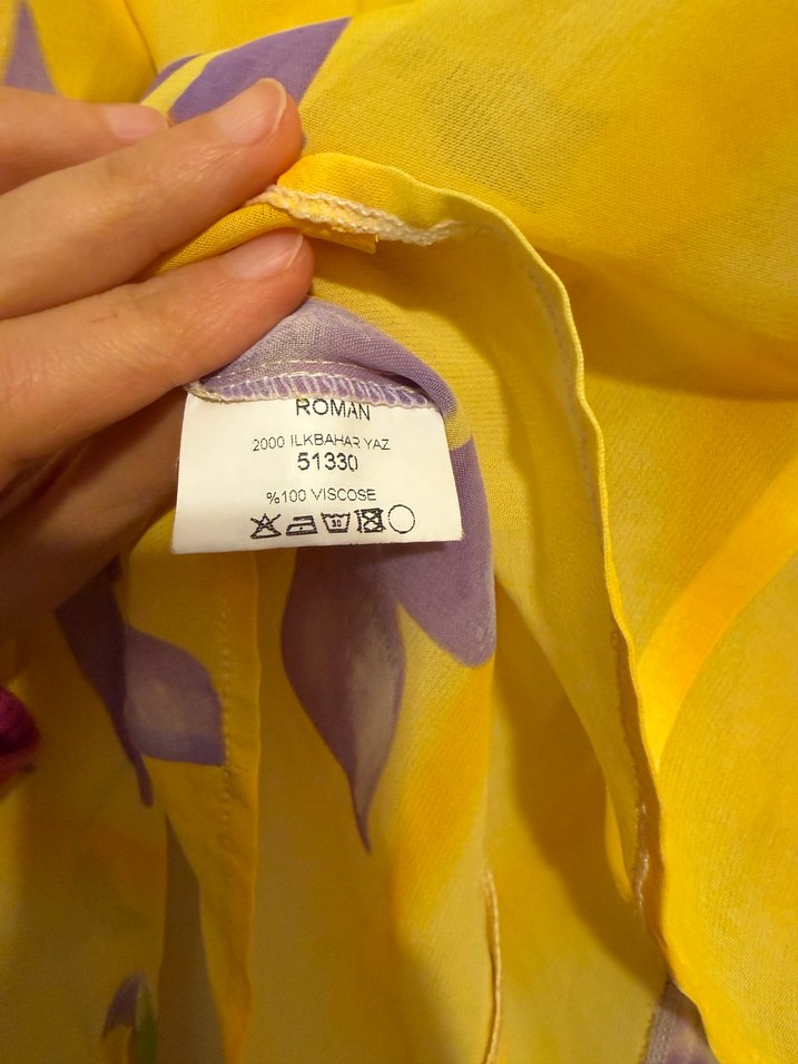 Roman marka Sarı Çiçekli Fırfırlı Kadın Bluz - Görsel 4