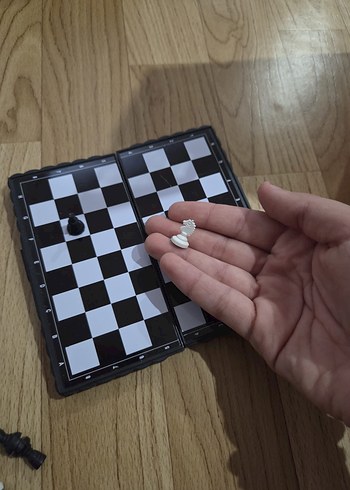Beden Mini mıknatıslı Satranç seti