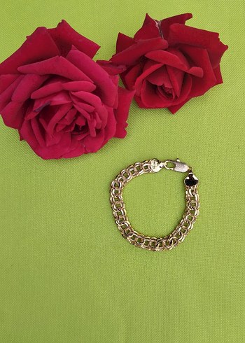 Pandora Zincir Detaylı Altın Renk Kadın Bileklik