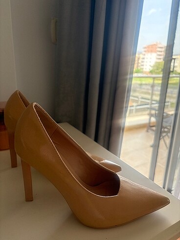 Bershka Bershka Nude Stiletto Tapuklu Ayakkabı 36 Numara