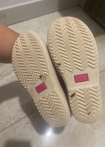 Kız Çocuk igor bot - Görsel 4