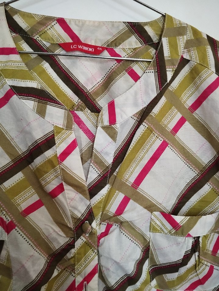 Düğmeli Kısa Kollu Bej Kadın Gömlek - Görsel 2