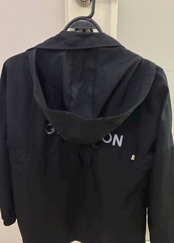 Siyah kadın yağmurluk - Görsel 9