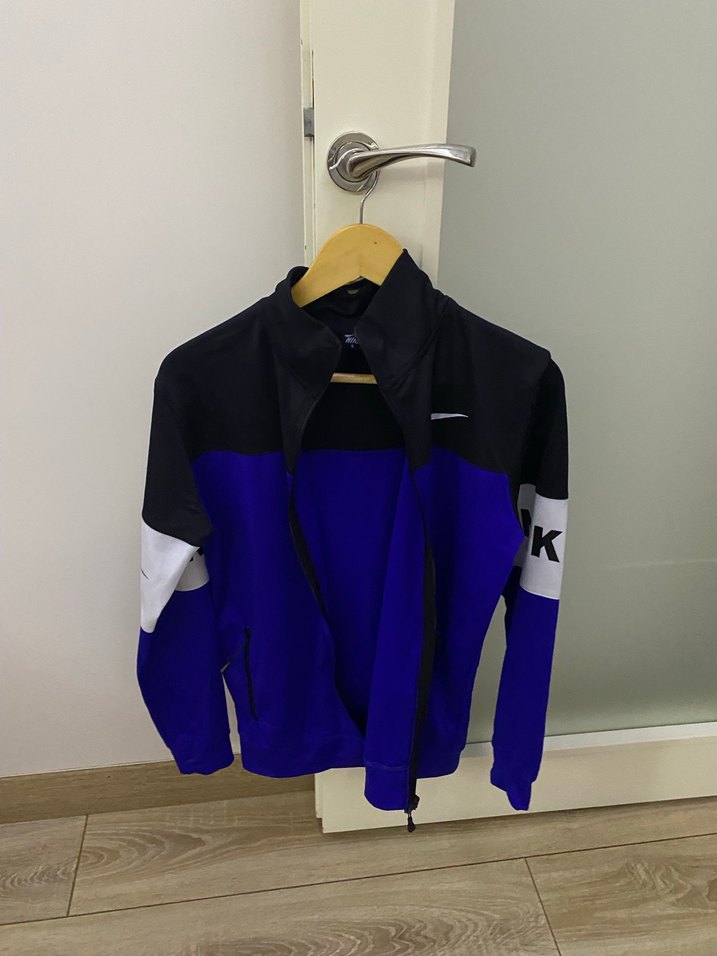 Nike kadın hırka - Görsel 2