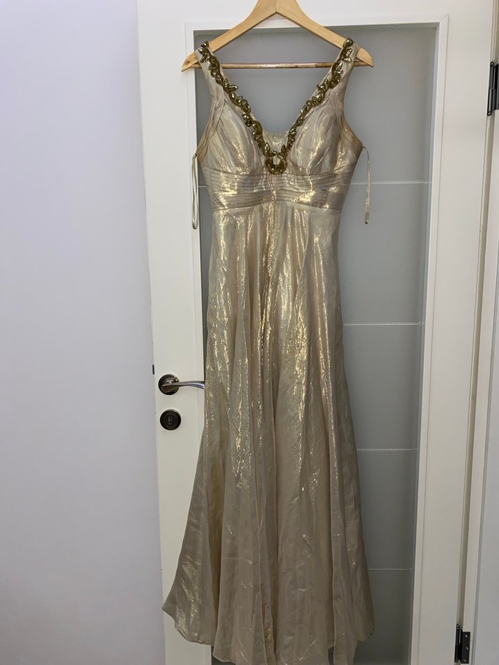 Altın Renkli Uzun Abiye Elbise - Görsel 3