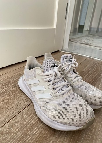 37,5 Beden Beyaz Adidas Kadın Spor Ayakkabı