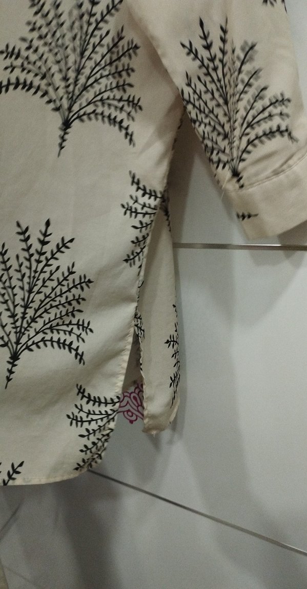 Bej Desenli Uzun Keten Kadın Gömlek - Görsel 2