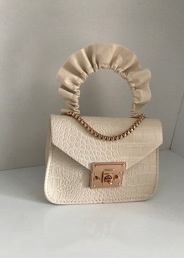 Kadın. El ve Omuz çantası - Görsel 2