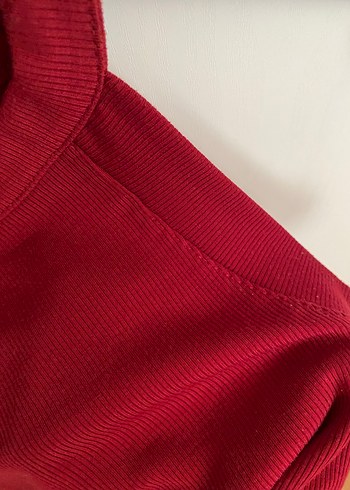 s Beden Bordo Yüksek Yakalı Kolsuz Crop Top