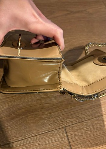 Beden Bej Zincir Detaylı Deri Kadın Çanta