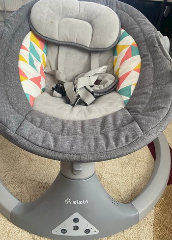 Beden Gri Oelele Bebek ana kucağı