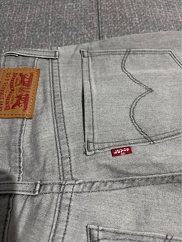 26 Beden Levis kot giyilmemiş