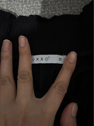oxxo Bol pantolon yanı yırtmaçlı