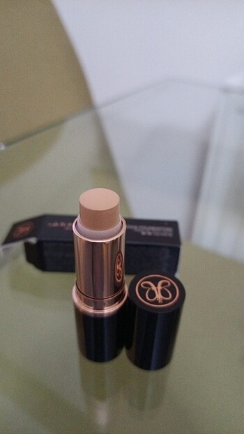 Beden Stick Foundation