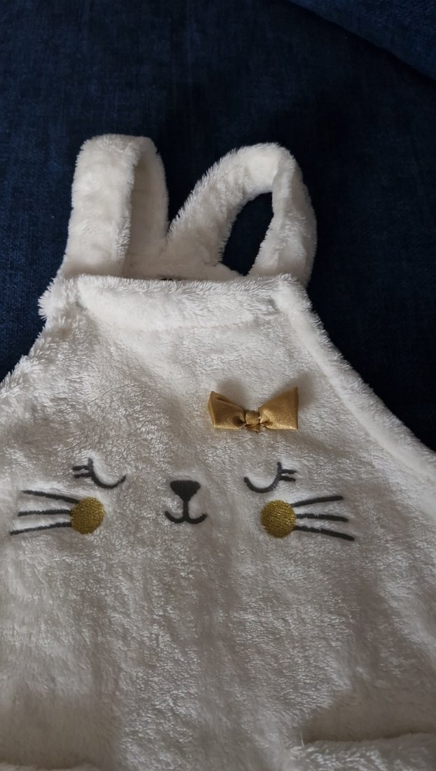 Beyaz Nakışlı Kürklü Kedi Tulumu - Görsel 3