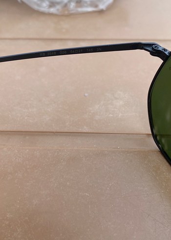 Beden siyah Renk Ray-Ban Erkek Klasik Güneş Gözlüğü