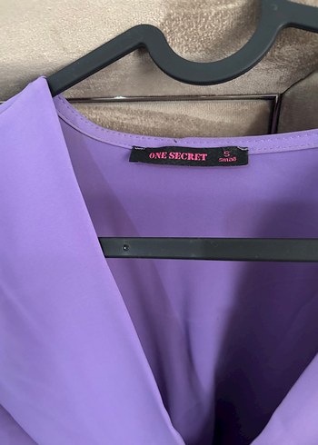 Lila Saten Bağlama detay Bluz - Görsel 3